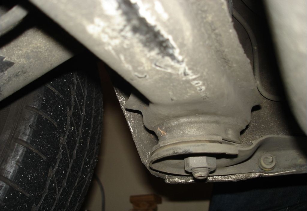 E30 Rear subframe and subframe bushing removal and install RTS Your