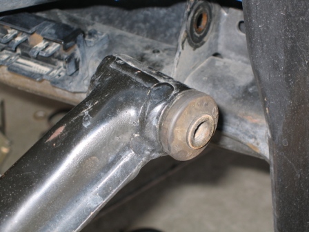 The easy way to remove and install E30 trailing arm bushings