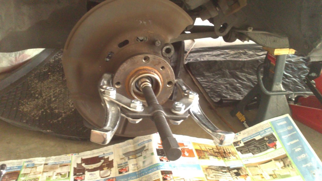 How to diagnose a bad wheel bearing everytime and how to change front