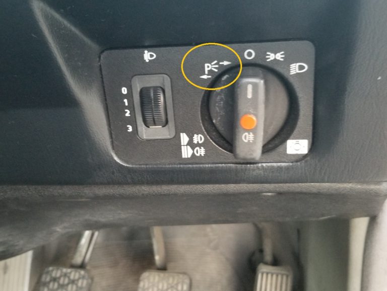 What are parking lights and how do you use them? RTS Your Total BMW