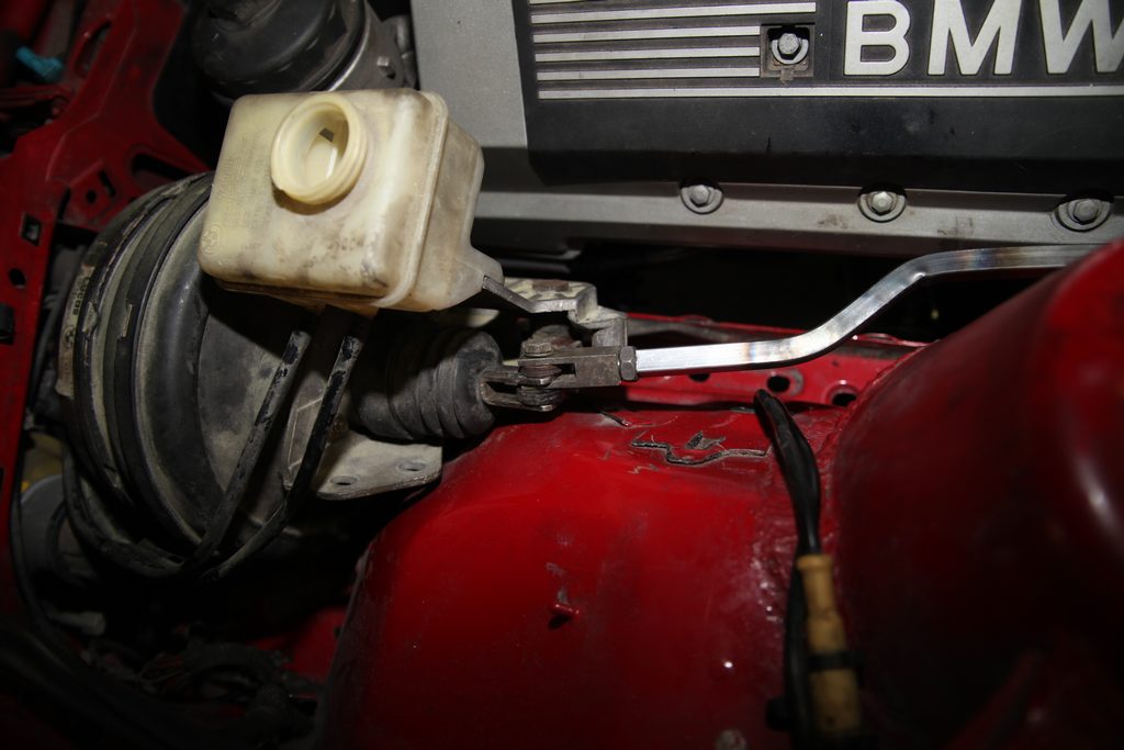 E30 BMW M62/M60 V8 Swap
